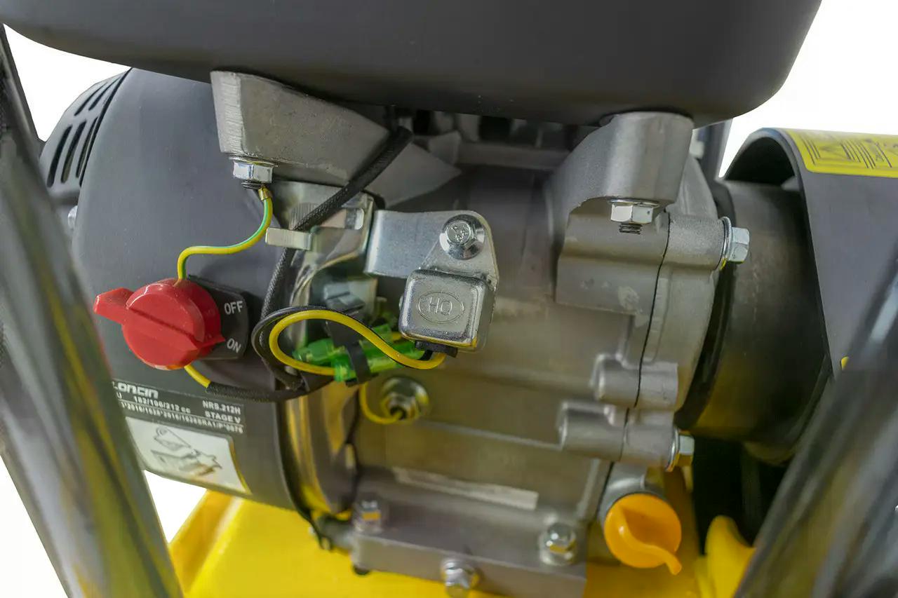 Віброплита бензинова Vorskla ПМЗ 11/200-65